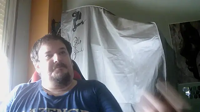 Snapshot of porkorossy chatting on July 2026 07:27:01 AM porkorossy online show from July 2026 07:27:01 AM
