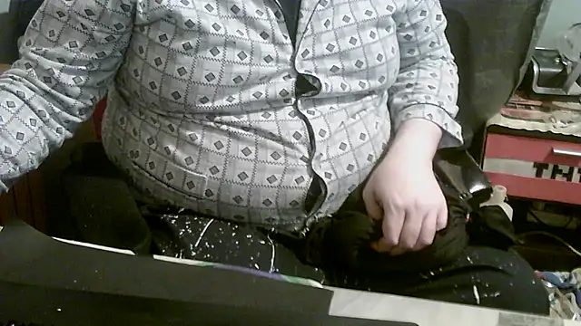 porkorossy online show from March 2026 11:01:02 PM