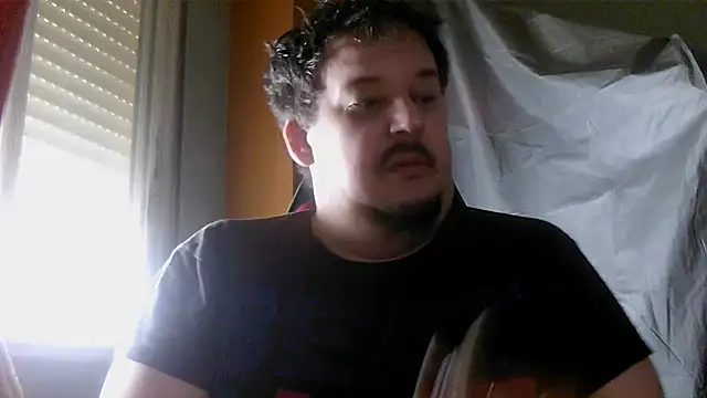 Snapshot of porkorossy chatting on June 2026 07:20:01 AM porkorossy online show from June 2026 07:20:01 AM