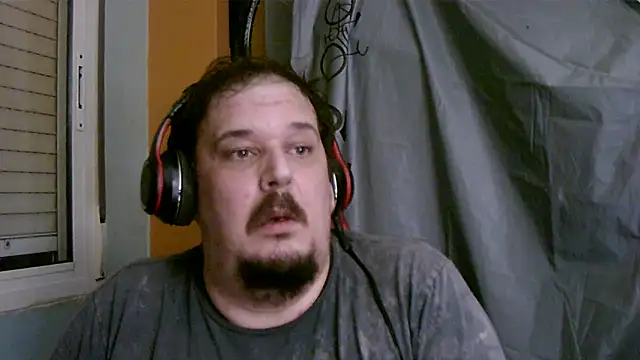 porkorossy online show from October 2025 08:10:02 PM