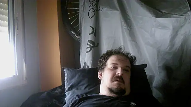 porkorossy online show from October 2025 07:09:02 AM
