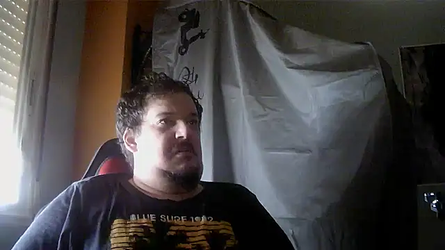 Snapshot of porkorossy chatting on July 2026 07:45:01 AM porkorossy online show from July 2026 07:45:01 AM