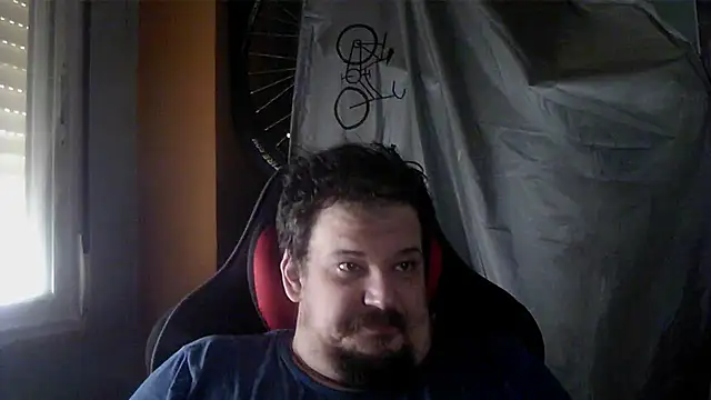 Snapshot of porkorossy chatting on June 2026 07:41:01 AM porkorossy online show from June 2026 07:41:01 AM