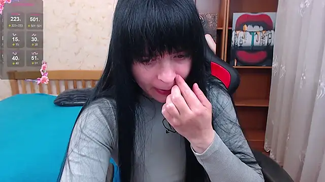 JuicyJess online show from April 2026 07:42:01 PM