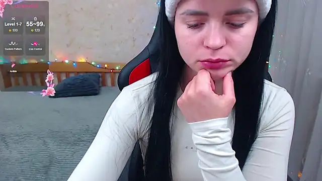 JuicyJess online show from December 2025 08:55:02 PM