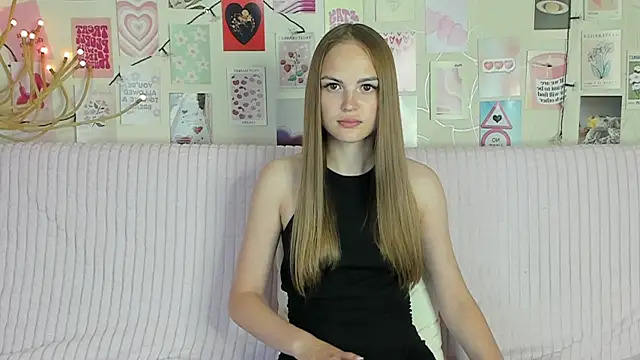 Snapshot of little_radiant_sun chatting on July 2026 08:11:02 AM little radiant sun online show from July 2026 08:11:02 AM