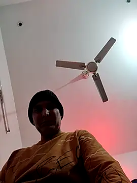 ZIMMY25 online show from December 2025 07:41:01 PM