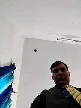 ZIMMY25 online show from November 2025 06:49:02 AM