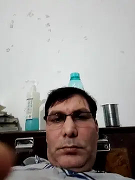 Snapshot of ZIMMY25 chatting on October 2025 08:10:01 PM ZIMMY25 online show from October 2025 08:10:01 PM