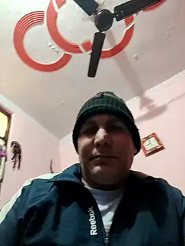 ZIMMY25 online show from January 2026 03:32:01 AM