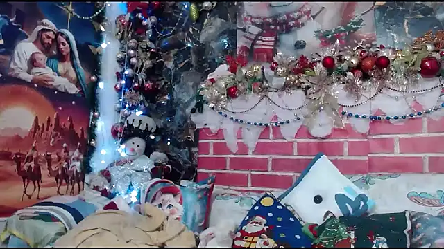 Snapshot of DesireDirtyTS__ chatting on December 2025 09:19:02 AM DesireDirtyTS online show from December 2025 09:19:02 AM