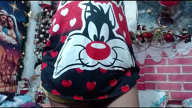 Snapshot of DesireDirtyTS__ chatting on December 2025 12:37:01 PM DesireDirtyTS online show from December 2025 12:37:01 PM