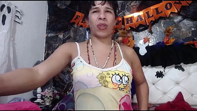 Snapshot of DesireDirtyTS__ chatting on October 2025 11:55:02 AM DesireDirtyTS online show from October 2025 11:55:02 AM