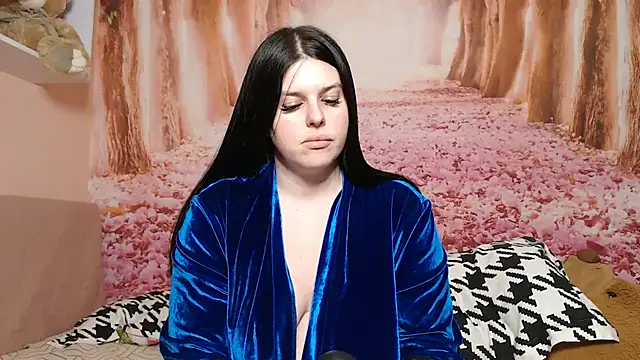 Annatrybebetter online show from February 2026 08:58:01 PM