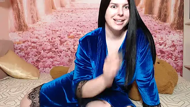 Annatrybebetter online show from November 2025 09:18:01 PM