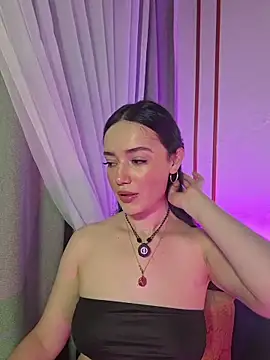 Kate Amaretto  online show from February 2026 11:48:01 PM