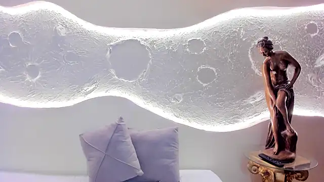 Kate Amaretto  online show from November 2025 09:59:01 PM