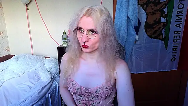 Lori Myaf online show from March 2026 03:13:02 PM