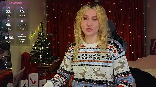 Snapshot of Lori_Myaf chatting on December 2024 02:27:01 PM Lori Myaf online show from December 2024 02:27:01 PM