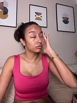 DianaHopson online show from April 2026 12:23:01 PM