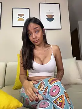 DianaHopson online show from March 2026 11:26:01 AM