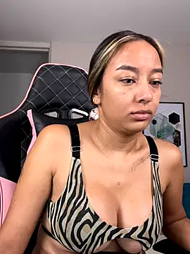 DianaHopson online show from September 2025 11:17:02 AM