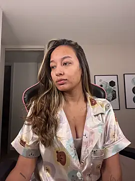 DianaHopson online show from October 2025 12:23:02 AM