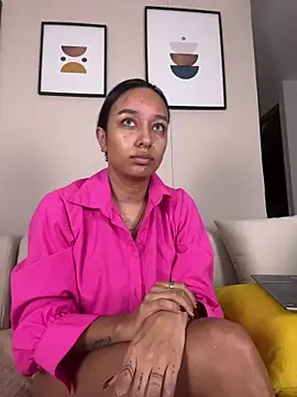 DianaHopson online show from March 2026 12:10:02 PM