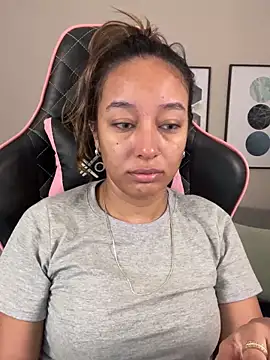 DianaHopson online show from March 2025 10:40:02 AM