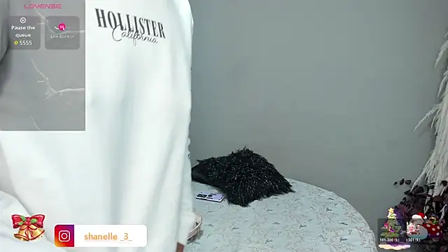 Shanelle   online show from December 2025 11:54:02 AM