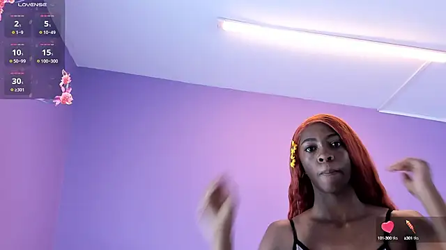 Shanelle   online show from October 2025 12:49:01 PM