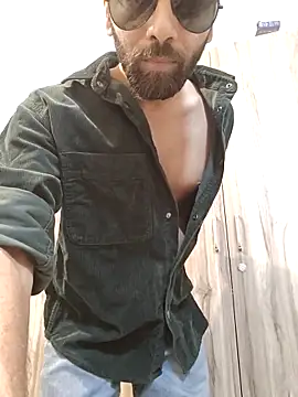 18 couple sex online show from May 2026 09:34:02 PM