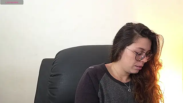 irinasweet27 online show from September 2025 01:14:01 PM