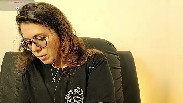 irinasweet27 online show from November 2025 01:20:02 AM