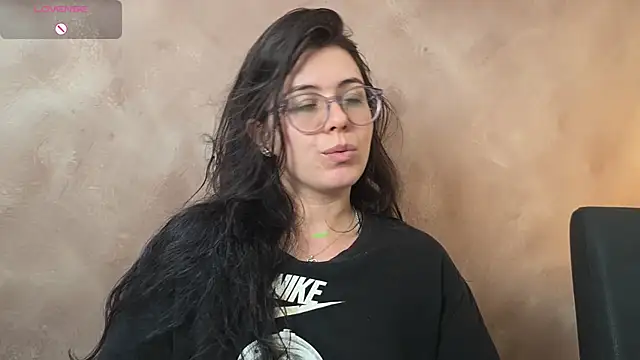 irinasweet27 online show from January 2026 04:25:01 PM