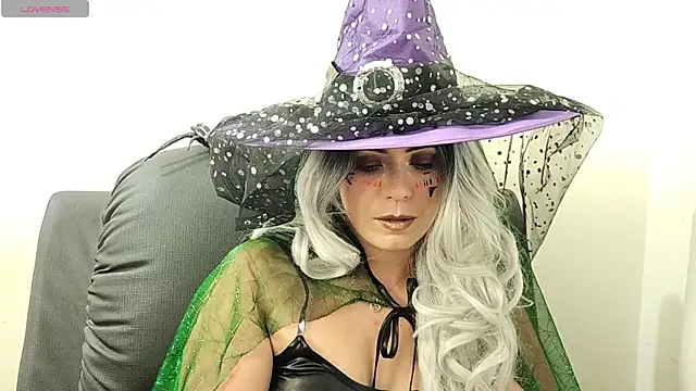 irinasweet27 online show from October 2025 01:46:02 AM