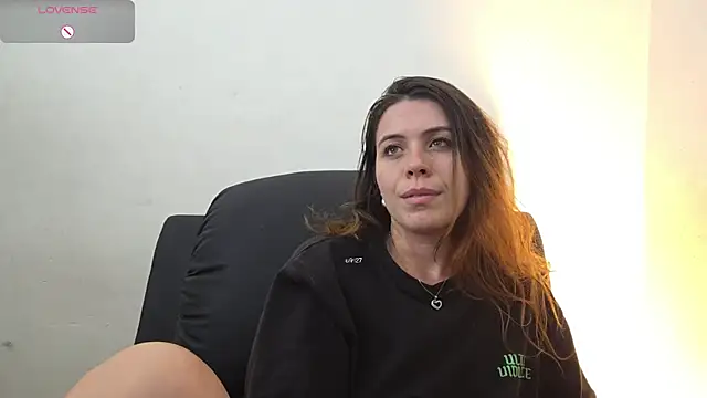 irinasweet27 online show from October 2025 12:34:01 AM