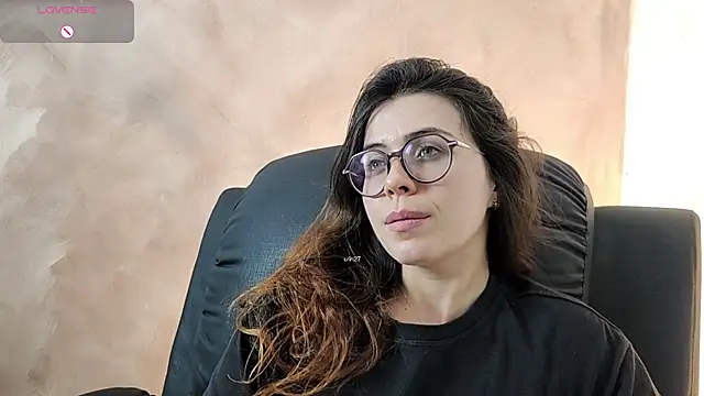 irinasweet27 online show from November 2025 01:50:01 AM