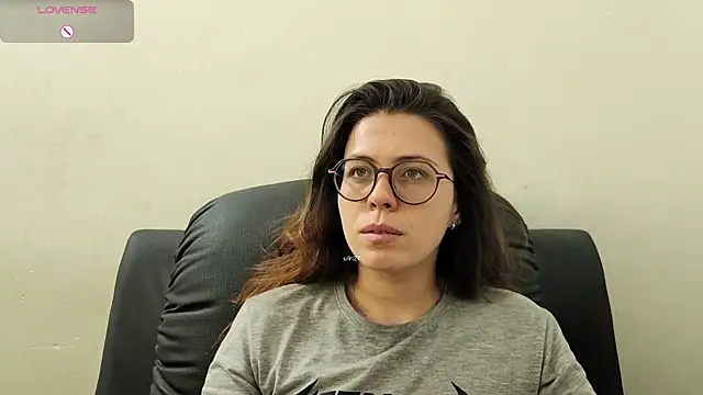 irinasweet27 online show from November 2025 01:59:02 PM