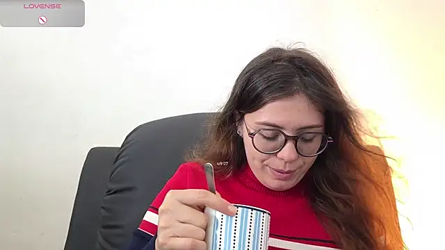 irinasweet27 online show from September 2025 01:05:01 AM