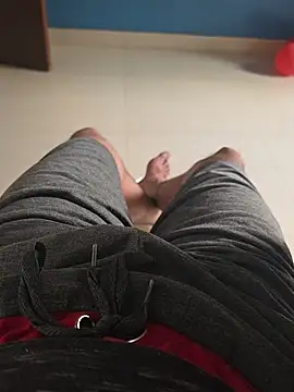 Snapshot of surfer_fun29 chatting on March 2025 09:56:02 AM surfer fun29 online show from March 2025 09:56:02 AM