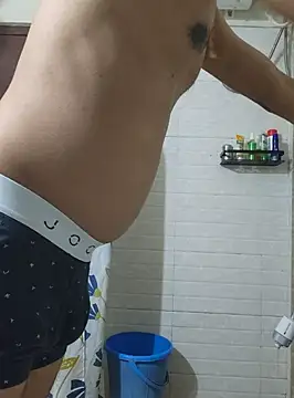 Snapshot of surfer_fun29 chatting on December 2024 03:58:01 AM surfer fun29 online show from December 2024 03:58:01 AM