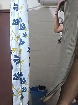 Snapshot of surfer_fun29 chatting on March 2025 04:25:01 AM surfer fun29 online show from March 2025 04:25:01 AM