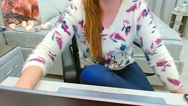 EveLove33 online show from March 2026 04:41:02 PM