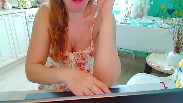 EveLove33 online show from April 2026 10:31:01 AM