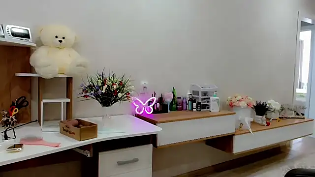 EveLove33 online show from November 2025 07:57:01 AM