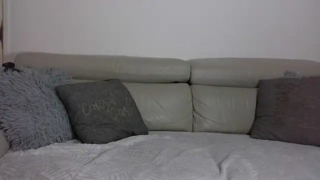 sarametisse26 online show from March 2026 07:13:01 AM