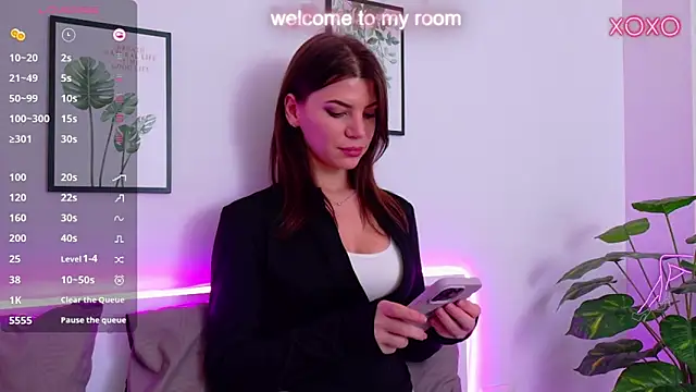 Snapshot of MeganGaleHorny chatting on February 2025 07:54:02 AM MeganGaleHorny online show from February 2025 07:54:02 AM