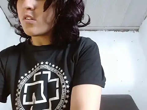 AngelaLinaresx69 online show from September 2025 05:23:01 PM