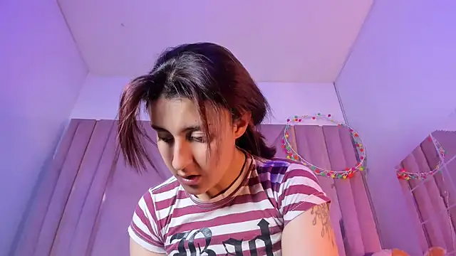 AngelaLinaresx69 online show from April 2026 05:09:01 PM
